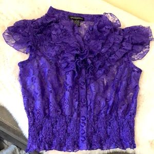 Adorable lace 1940s shirt